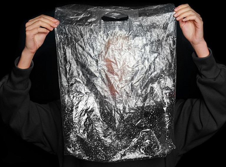 Tom Ford Tackles Plastic Polybag Alternatives | BeautyMatter